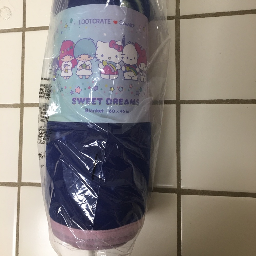 Brand New Sweet Dreams Sanrio Lootcrate Blanket